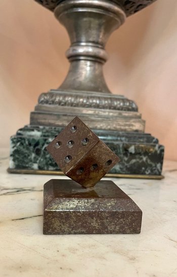 Dadi di bronzo, XX secolo
