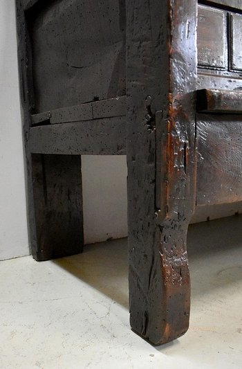 Large Oak Bench with high backrest - 17th century