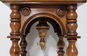 Sellette in Walnut, Gothic spirit - End of XIXth century