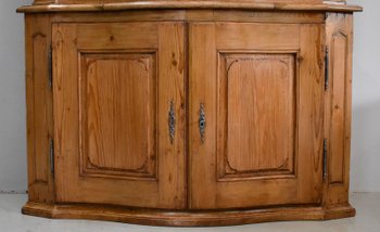 Corner Bookcase in Pine - End of XVIIIth century
