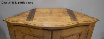 Corner Bookcase in Pine - End of XVIIIth century