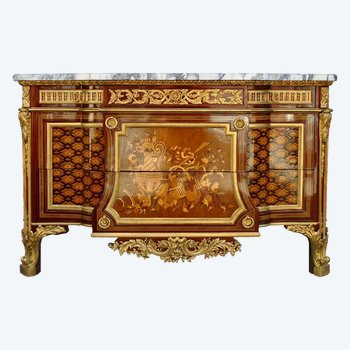 Somptueuse Commode Marquetée Style Louis XV d'Après Riesner