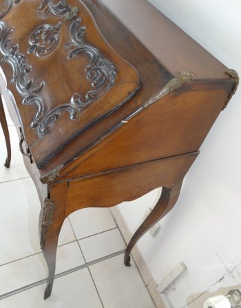 Secrétaire à abattant. Style LXV. Fin XIXème siècle.