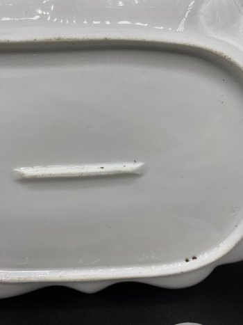 PAIR OF SMALL TRAYS