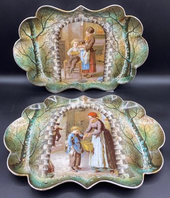 PAIR OF SMALL TRAYS