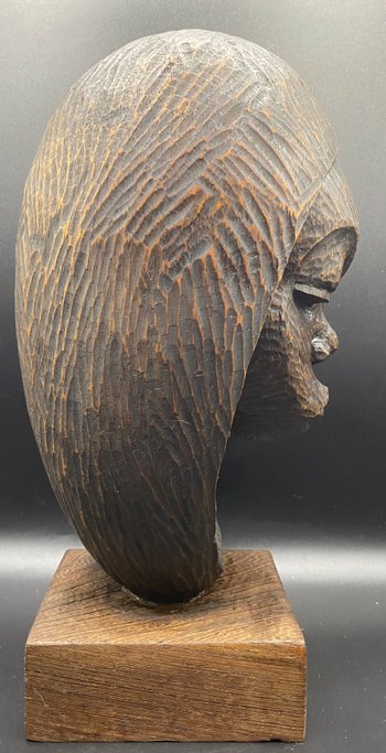 BUSTO IN LEGNO INTAGLIATO 1980