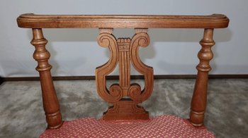 Petite Banquette à Accotoirs en Noyer massif – Fin XIXe