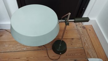 Lampe de bureau à système dans le gout Louis Kalff  circa 1960