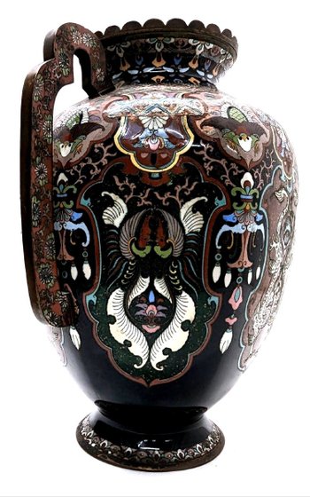 Vases En Cloisonné Aux Myosotis .