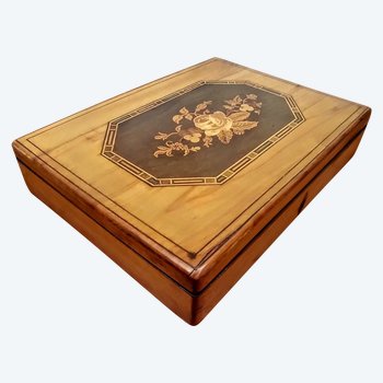 Coffret marqueté