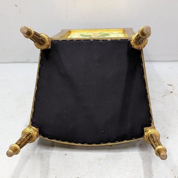 Poltrona In Legno Dorato Stile XIX Luigi XVI Rifoderata Con Un Tessuto Di Chez Rubelli