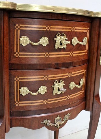 Petite Commode Chiffonnière en Acajou, style Transition Louis XV / Louis XVI – Fin XIXe