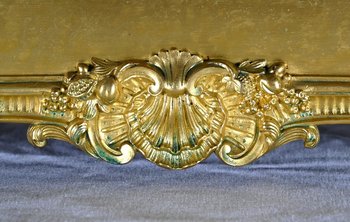 Pendule en Bronze Doré « La Vierge à la Chaise » - 1ère partie XIXe
