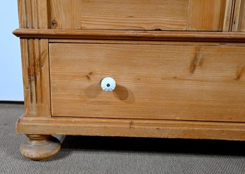 Pine cabinet, Eastern countries - 1900
