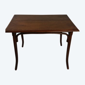 Coffee table in the style of M. Thonet