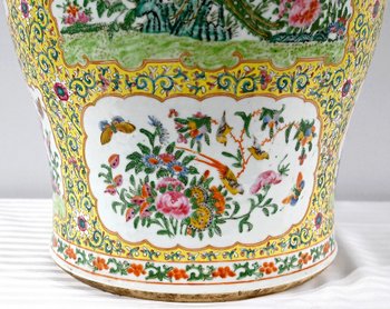 Importante Vaso in Porcellana, Canton - Fine XIX Secolo