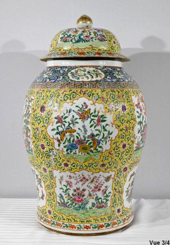 Importante Vaso in Porcellana, Canton - Fine XIX Secolo