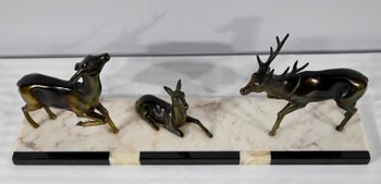 Groupe Cerf, Biche et Faon en Régule - Début XXe