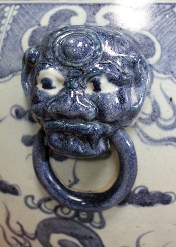 Large Ceramic Vase. Oriental decorations, origin China - XXth