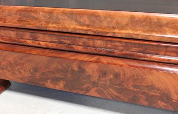 Small Mahogany veneered display case, Restoration period - Mid 19th century