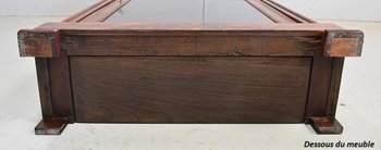 Small Mahogany veneered display case, Restoration period - Mid 19th century