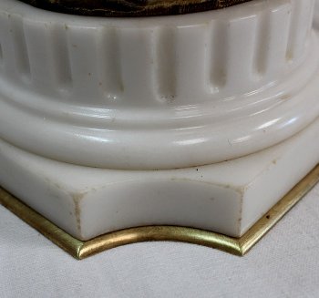 Coppia di candelabri in bronzo "Un Amour et un Faune", da Clodion e Delarue - Fine XIX secolo