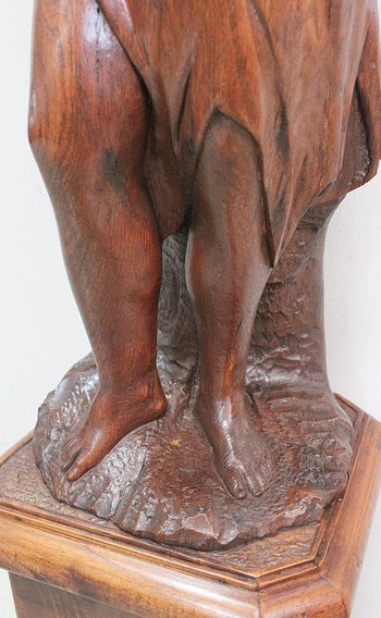 Sculpture in Chestnut forming a planter - End of XIXth century