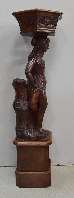 Sculpture in Chestnut forming a planter - End of XIXth century