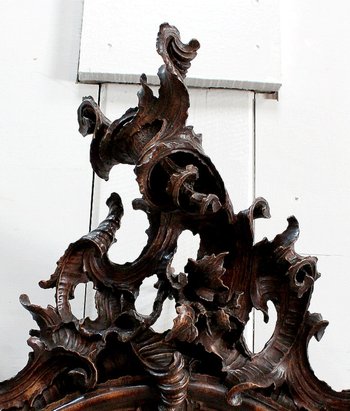Solid walnut Rocaille mirror, Louis XV style - 1900