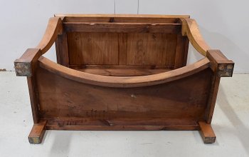 Consolle di proprietà, in noce massiccio, Periodo di restauro - Inizio XIX secolo
