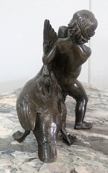 Bronzo di Putto che regge un'oca, di A. Collas - XIX secolo
