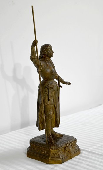 Spelter von Jeanne d'Arc Victorious, signiert A. Foulon - Ende des 19. Jahrhunderts