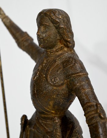 Spelter von Jeanne d'Arc Victorious, signiert A. Foulon - Ende des 19. Jahrhunderts