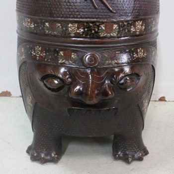 Bedeutende Cloisonné-Vase aus Kupfer, chinesischer Herkunft - Ende des 19. Jahrhunderts