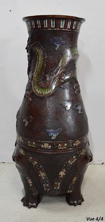 Bedeutende Cloisonné-Vase aus Kupfer, chinesischer Herkunft - Ende des 19. Jahrhunderts