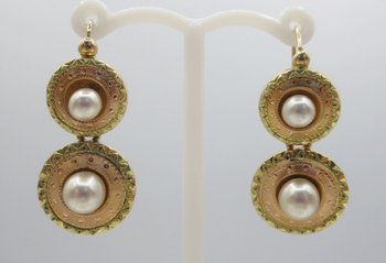 Orecchini in oro.