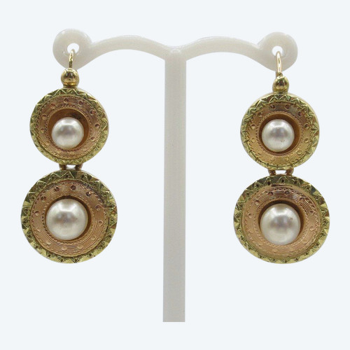 Orecchini in oro.