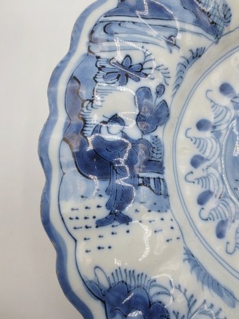 London Earthenware Dish, Late 17th Century.