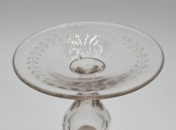 Verre à Jambe XVIIIe Siècle.