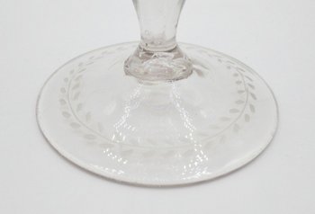Verre à Jambe XVIIIe Siècle.