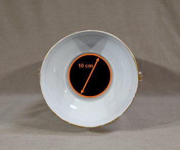 Bedeutende Vase aus Bayeux-Porzellan - Ende des 19. Jahrhunderts