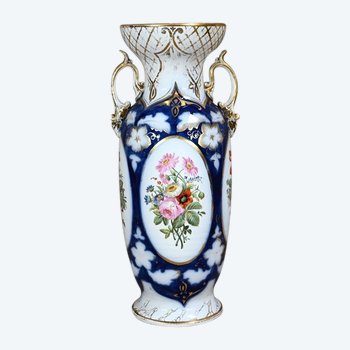 Important Vase en Porcelaine de Bayeux – Fin XIXe