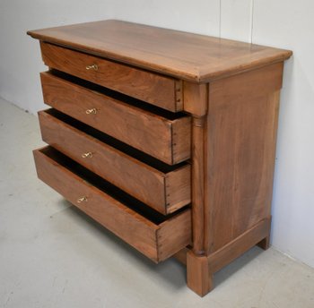 Petite Commode en Noyer Massif – Début XIXe