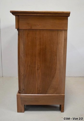 Petite Commode en Noyer Massif – Début XIXe