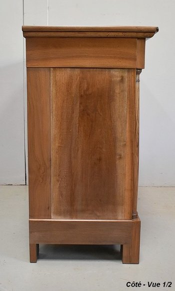 Petite Commode en Noyer Massif – Début XIXe