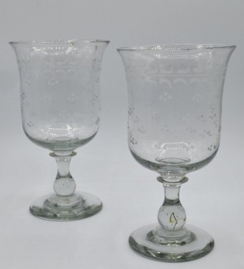 Paire De Vases Louis Philippe.