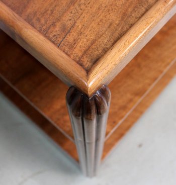Table Desserte à Roulettes en Noyer, Art Déco – Début XXe