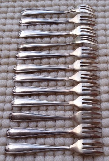 Christofle box including 12 cake forks in silver metal Bérain model year '50