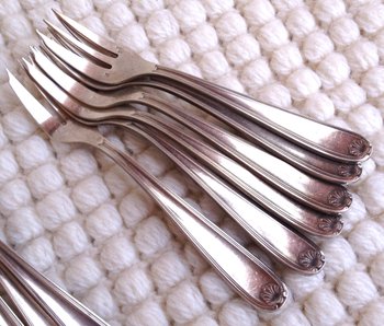 Christofle box including 12 cake forks in silver metal Bérain model year '50