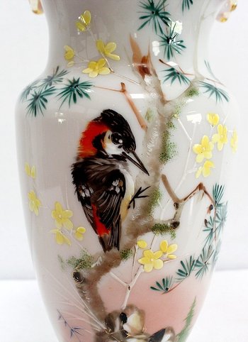 Important Pair of Opaline Vases – 1900